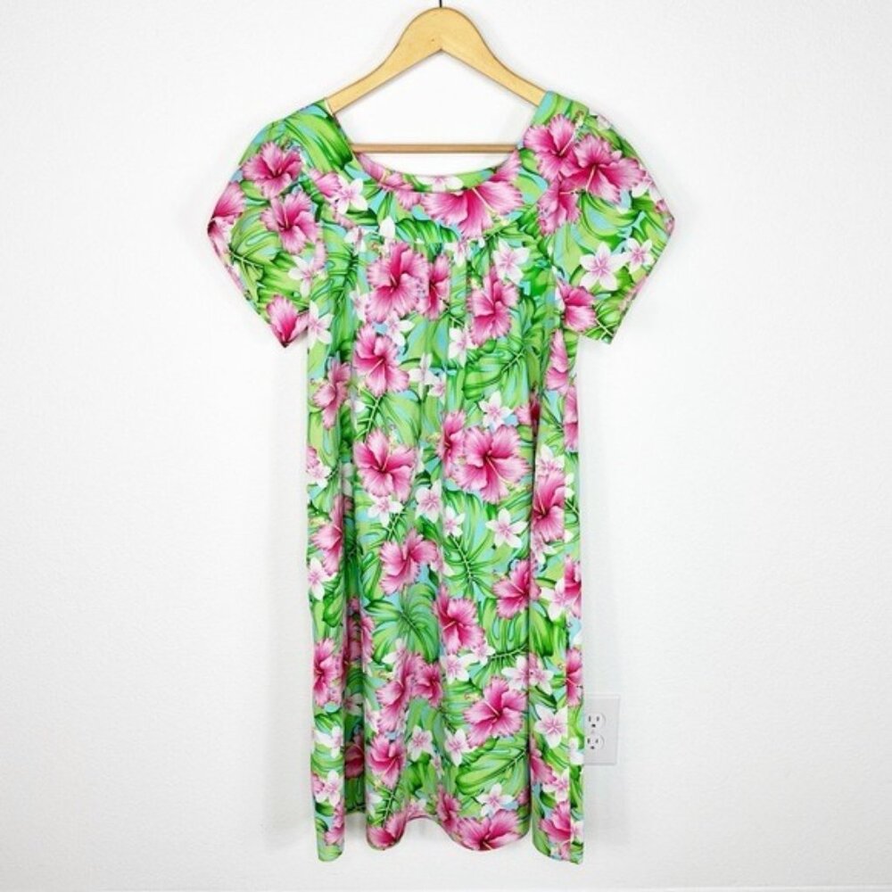Royal Hawaiian Creations Scoop Neck Pink Green Floral Tropical Dress Size M